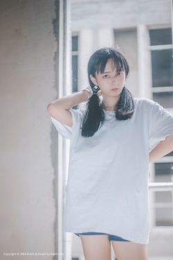 灰色轨迹